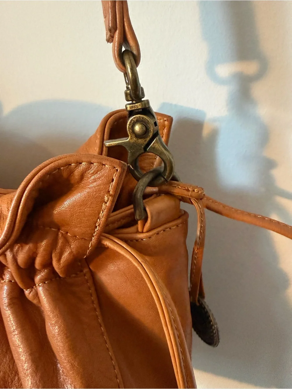 WANDERERS TRAVEL CO. MARLEY LEATHER HANDBAG BAG TAN